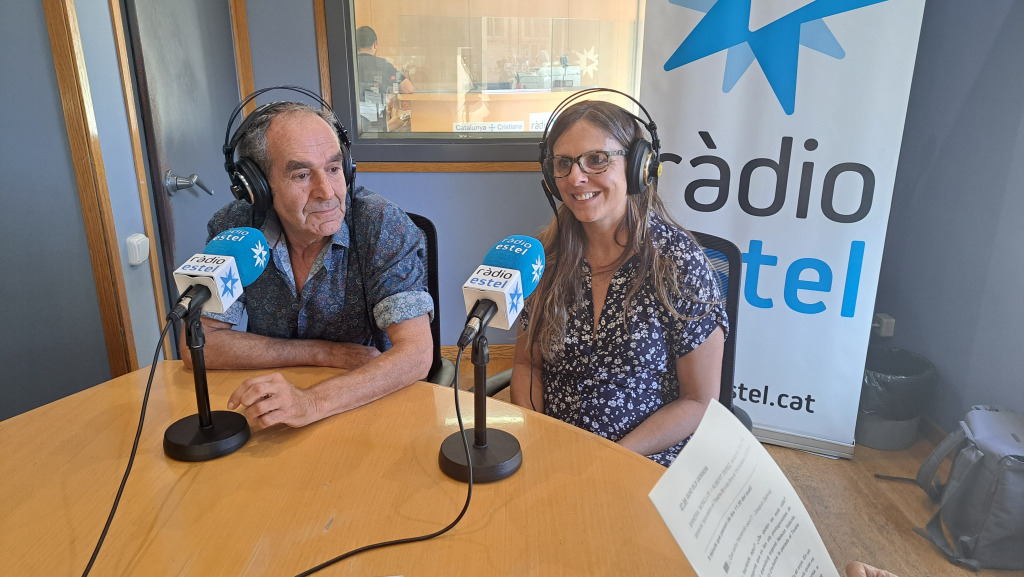 Albert Pérez i Sandra Monclús, als estudis de Ràdio Estel