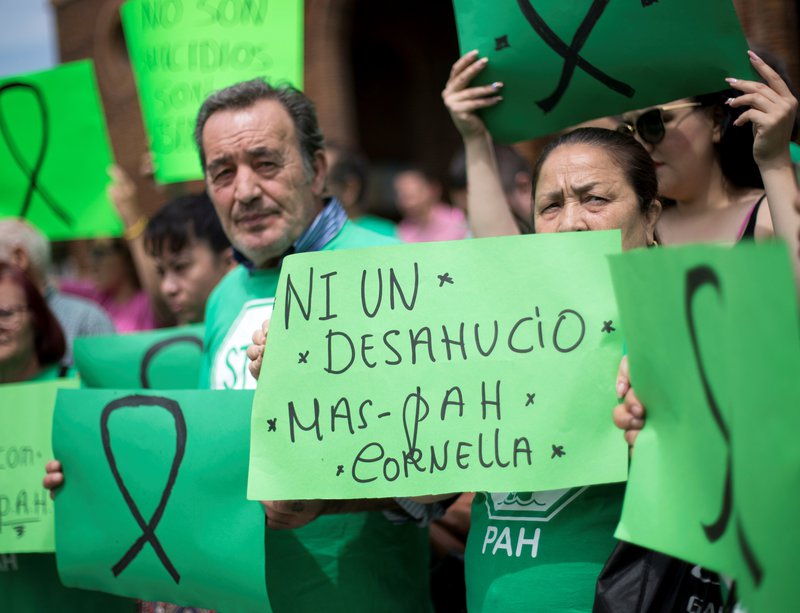 Manifestació a Cornellà per la mort d'un veí | ACN